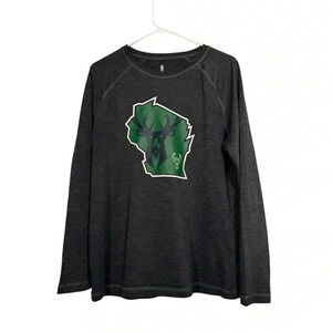Milwaukee Bucks  Fanatics Size Large Polyester Long Sleeve Gray Shirt